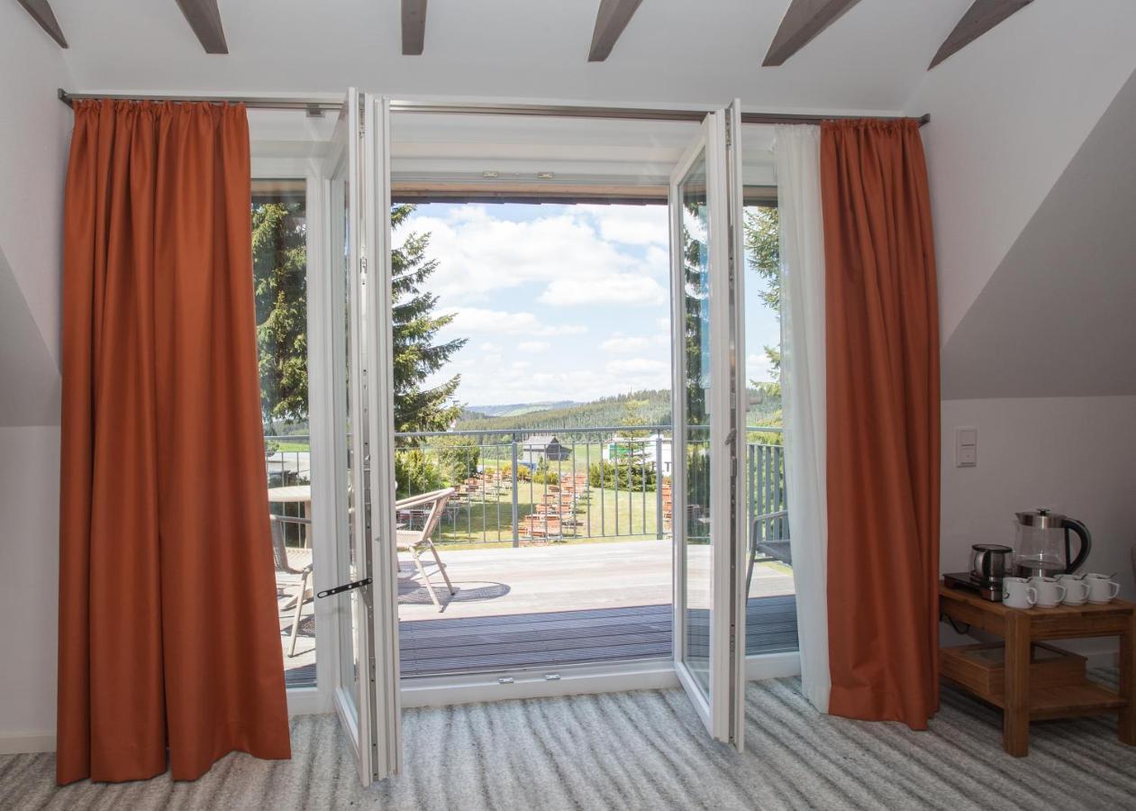 Der Schoene Asten - Resort ヴィンターベルク エクステリア 写真