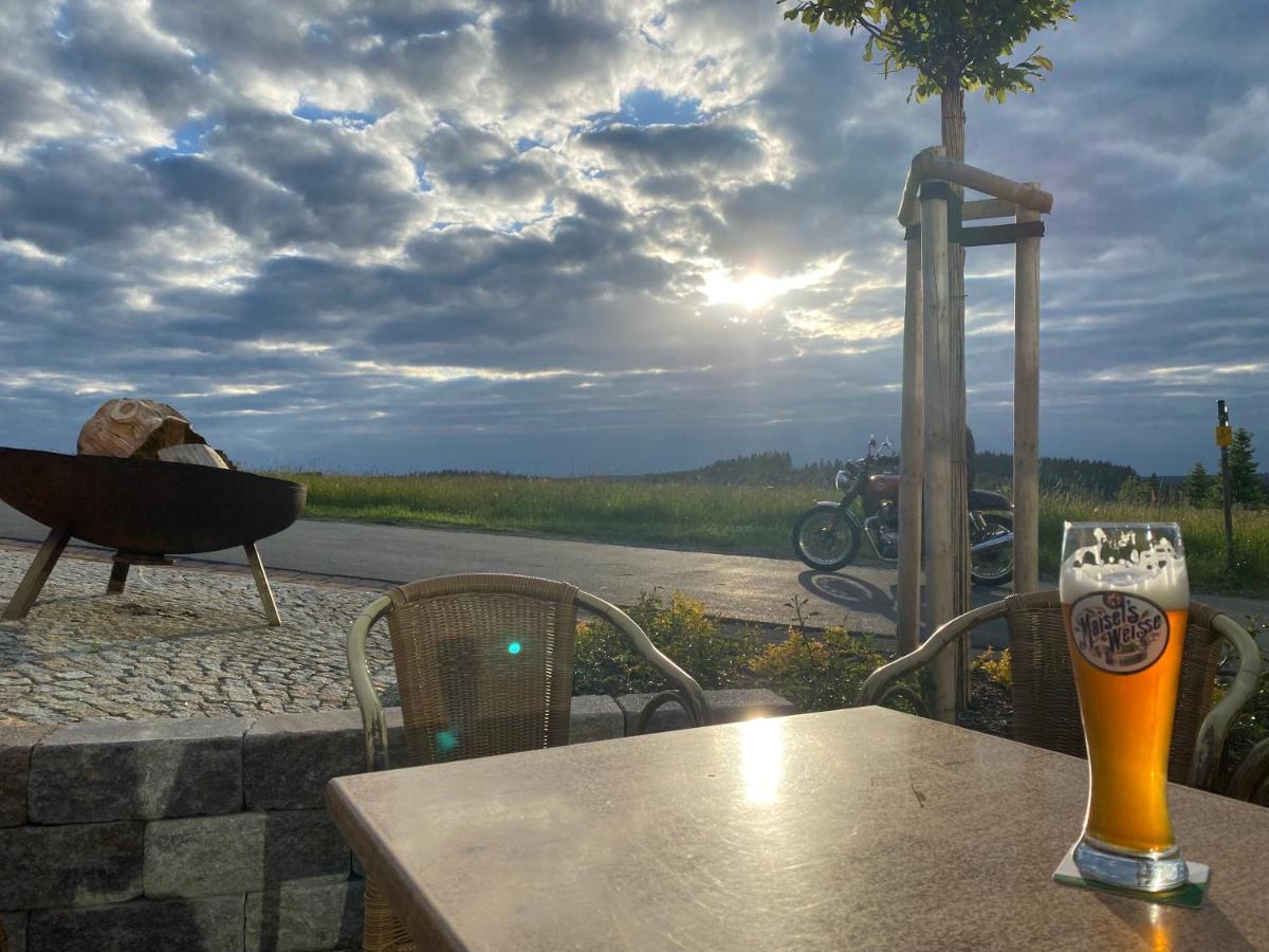 Der Schoene Asten - Resort ヴィンターベルク エクステリア 写真
